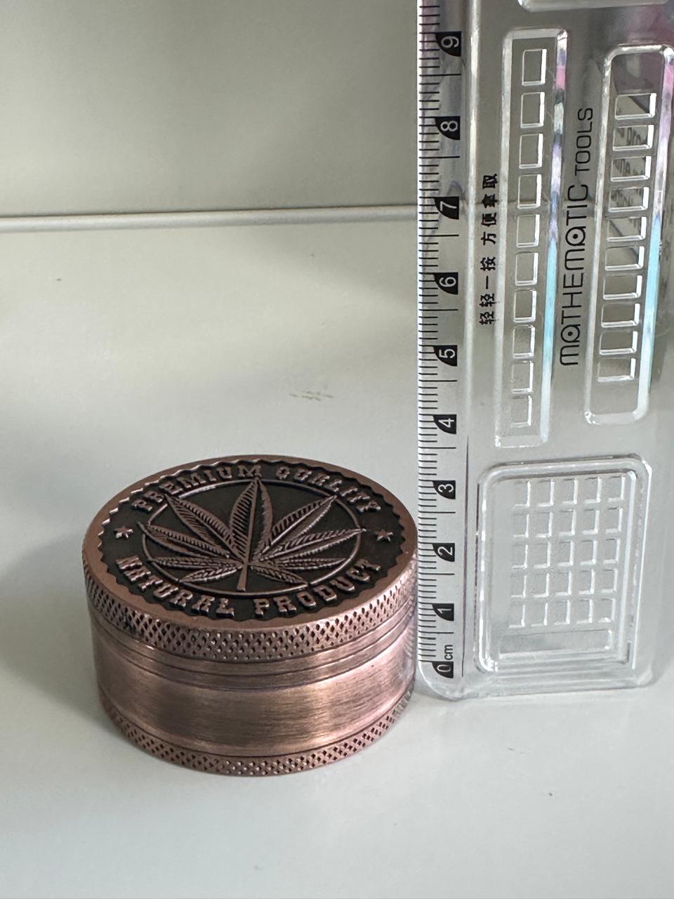 Metal Grinder Amsterdam Leaf
